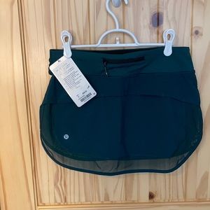 NWT Lululemon Hotty Hot Skirt